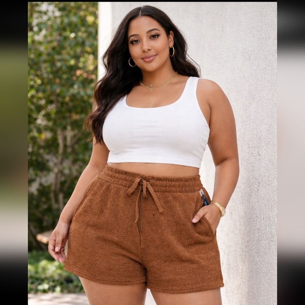 Universal Thread Brown Knit Women Shorts, NWT